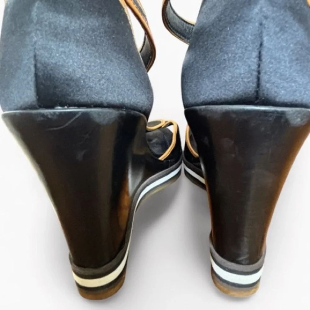 VINTAGE COLE HAAN AIR RICKI NIKE Wedge Sandals Women’s SZ 8 Black & Tan T-Strap